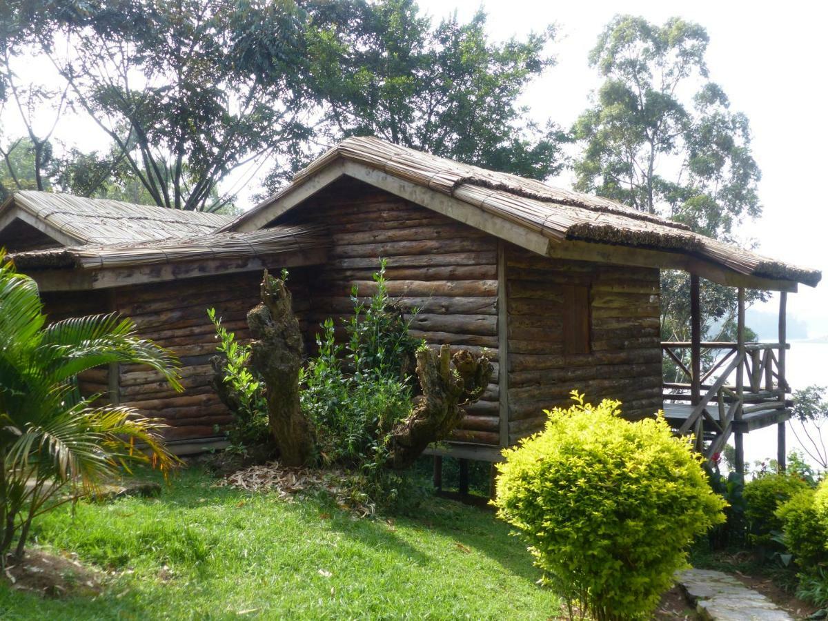 Hotel Supreme Adventure Park Bunyonyi Kabale Exterior foto